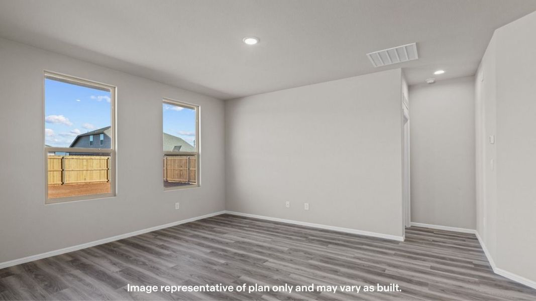Spacious, unfurnished interior of a new home in Yukon Ridge, Odessa (Image 9).