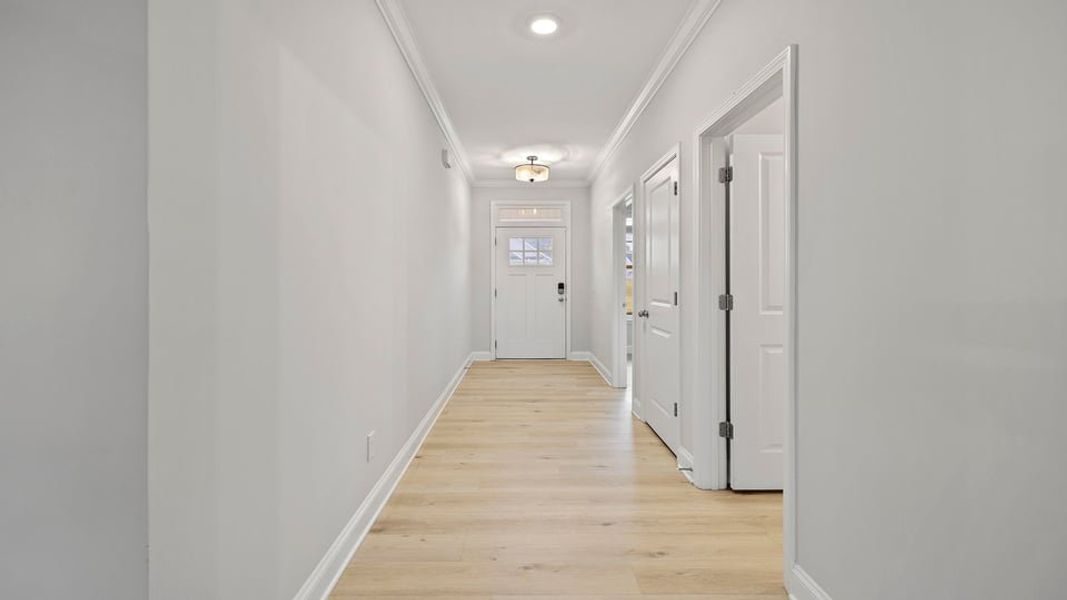 Spacious, unfurnished interior of a new home in Rutledge Estates, Woodruff (Image 14).
