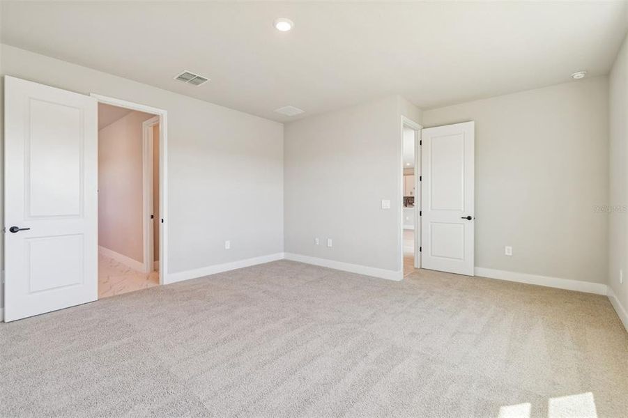 Spacious, unfurnished interior of a new home in Coasterra, Palmetto (Image 21).