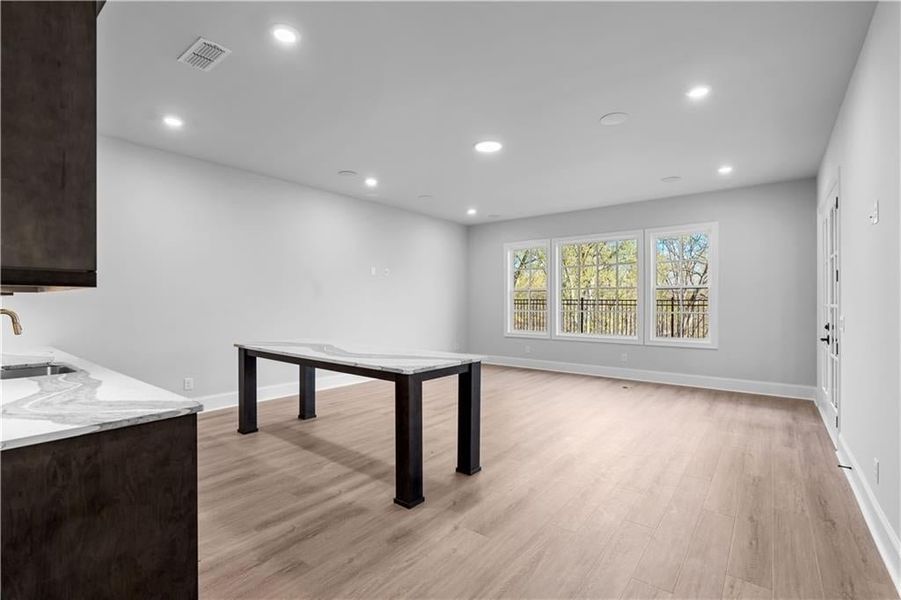 Image 46 of a home in Waterside Single Family.