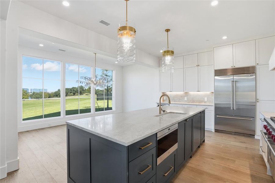 Villa Six #12 with panoramic views of the 18th fairway