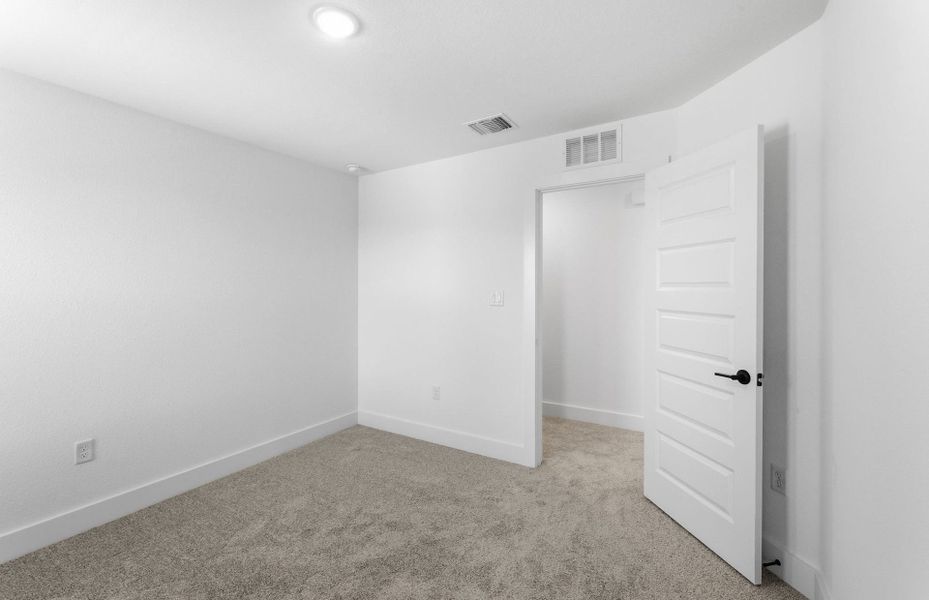Spacious, unfurnished interior of a new home in Lagos, Manor (Image 35). Spacious, unfurnished interior of a new home in Lagos, Manor (Image 35).