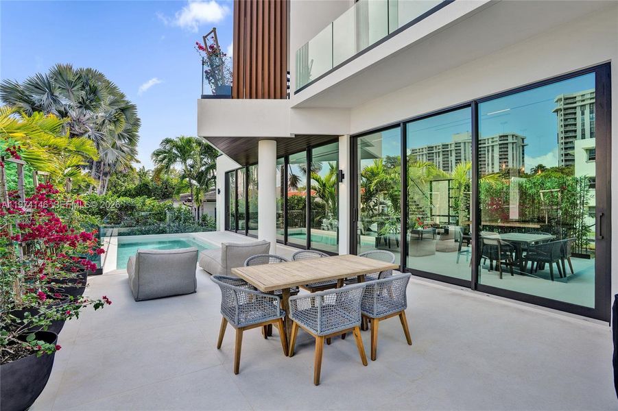 Exterior details and patio area of a home in , Miami Shores (Image 3).