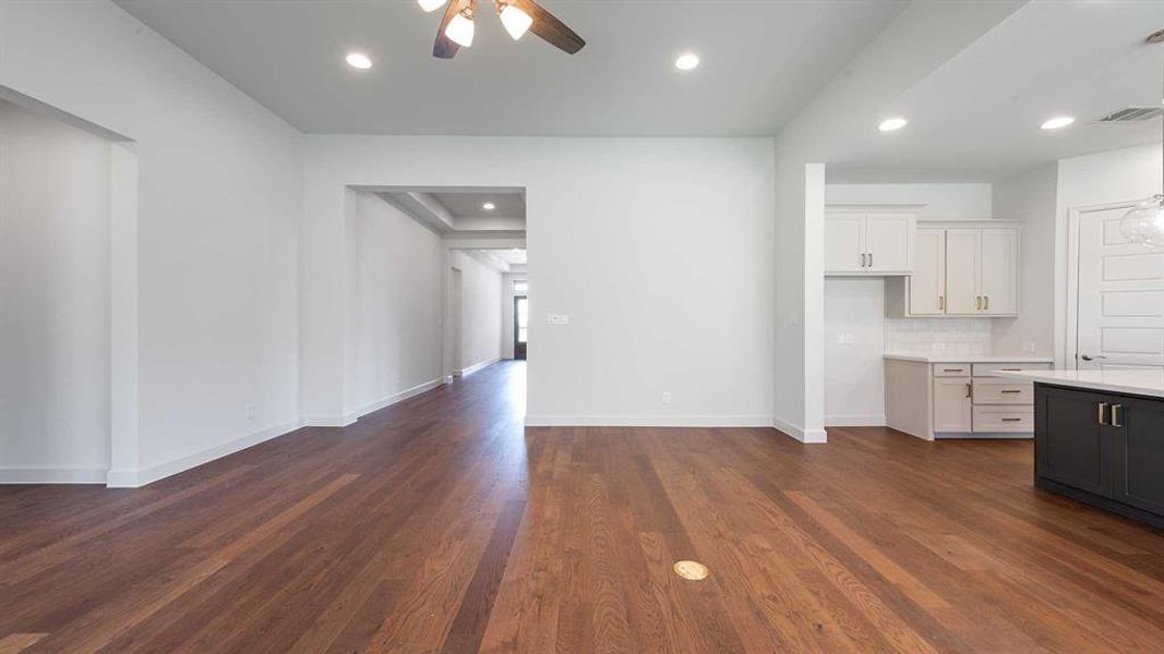 Image 22 of a home in Terraces 62'. Image 22 of a home in Terraces 62'.