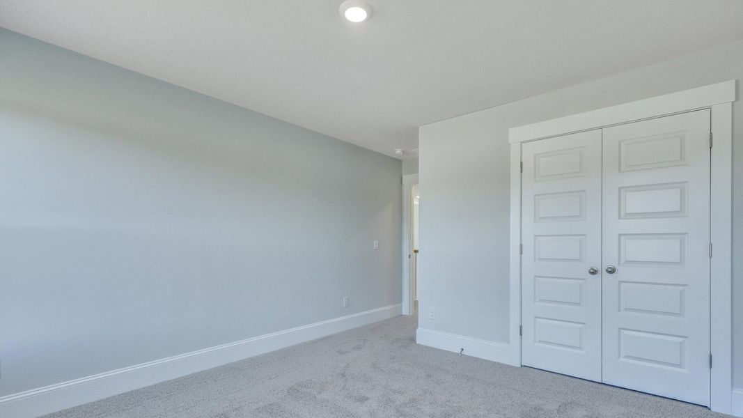 Spacious, unfurnished interior of a new home in Berkeley Bay, Ridgeville (Image 36).