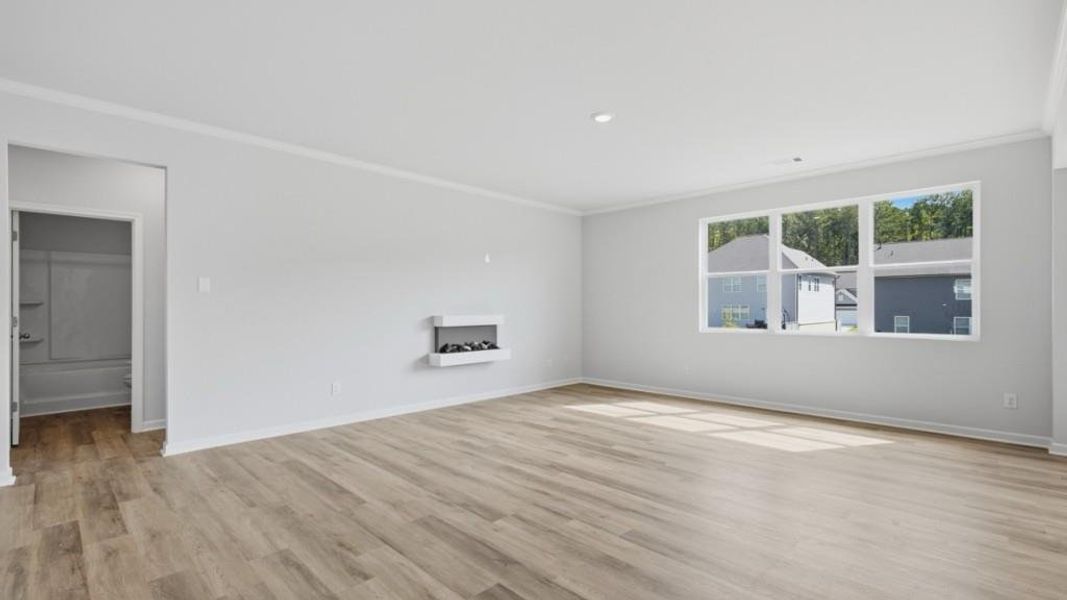 Spacious, unfurnished interior of a new home in Hamptons at Riverwood South, Dallas (Image 16).