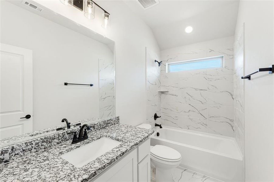 Furnished interior view inside a new home in Meadow Vista, Anna (Image 17).