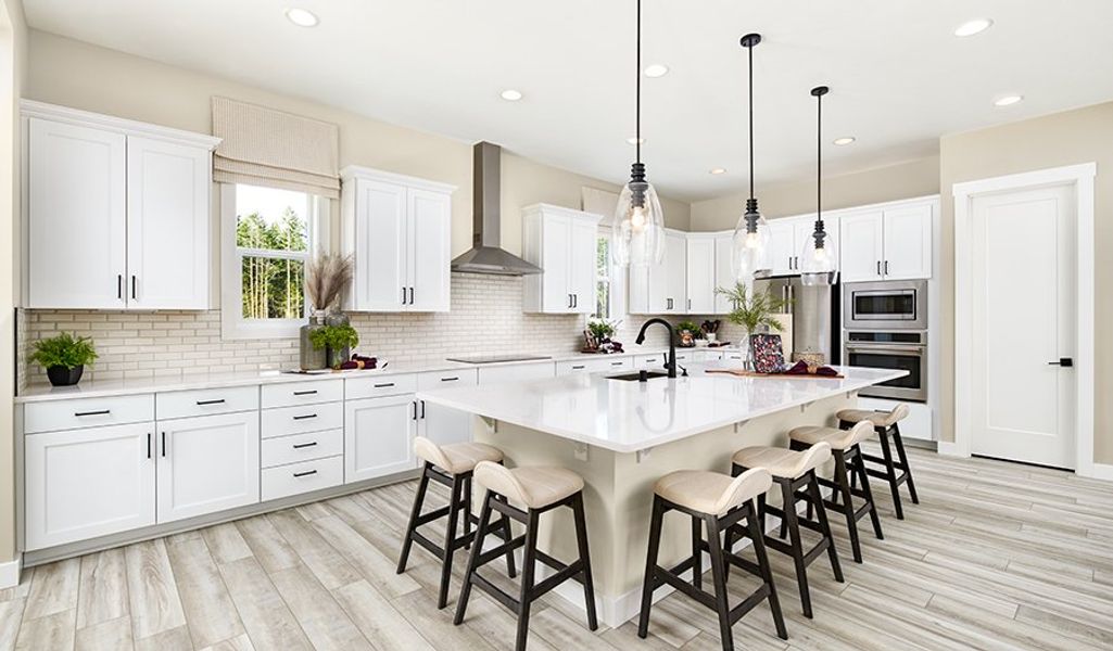 Daniel-W21D-TrailCrest Kitchen