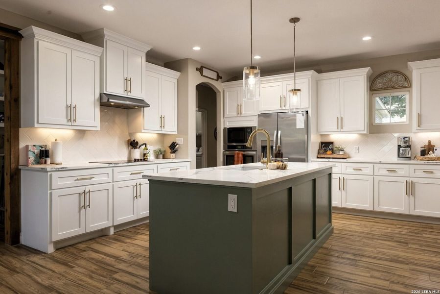 Furnished interior view inside a new home in , La Vernia (Image 7).