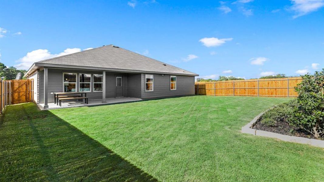 Exterior details and patio area of a home in Legado, Cleburne (Image 2). Exterior details and patio area of a home in Legado, Cleburne (Image 2).