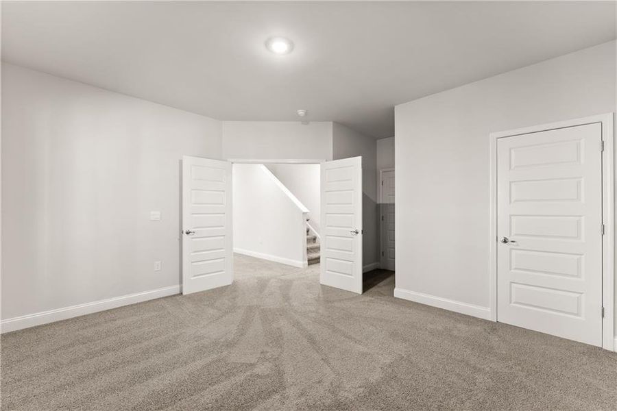 Spacious, unfurnished interior of a new home in Magnolia Villas, Cornelia (Image 25).