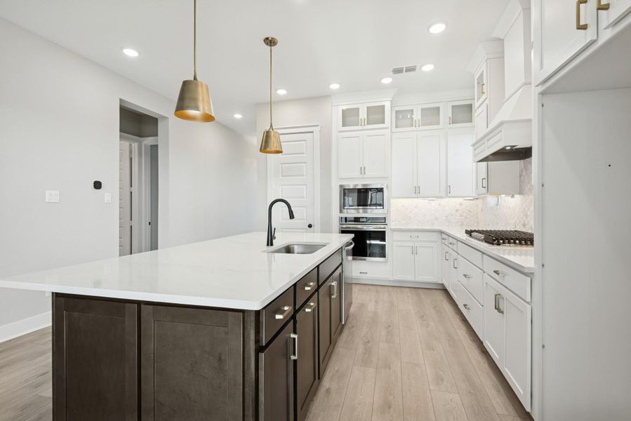 Furnished interior view inside a new home in , Katy (Image 12).