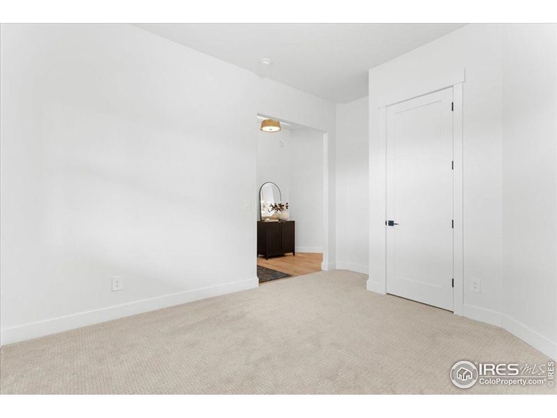 Spacious, unfurnished interior of a new home in , Fort Collins (Image 31).