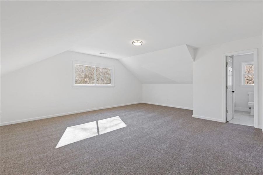 Spacious, unfurnished interior of a new home in , Gainesville (Image 50).