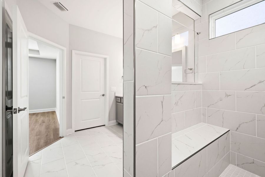 Furnished interior view inside a new home in Del Webb Savannah at Heartwood, Richmond Hill (Image 9).