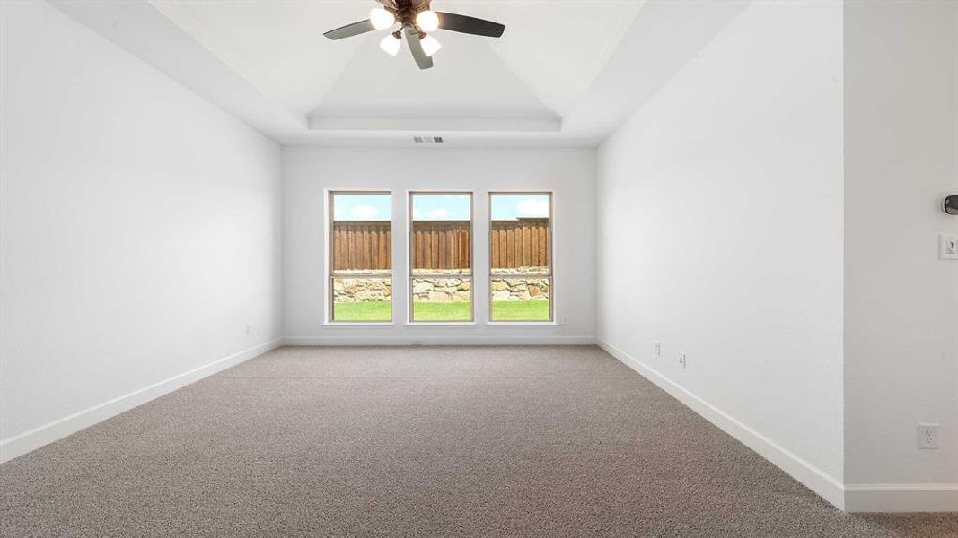 Spacious, unfurnished interior of a new home in Terraces 72', Rockwall (Image 21). Spacious, unfurnished interior of a new home in Terraces 72', Rockwall (Image 21).