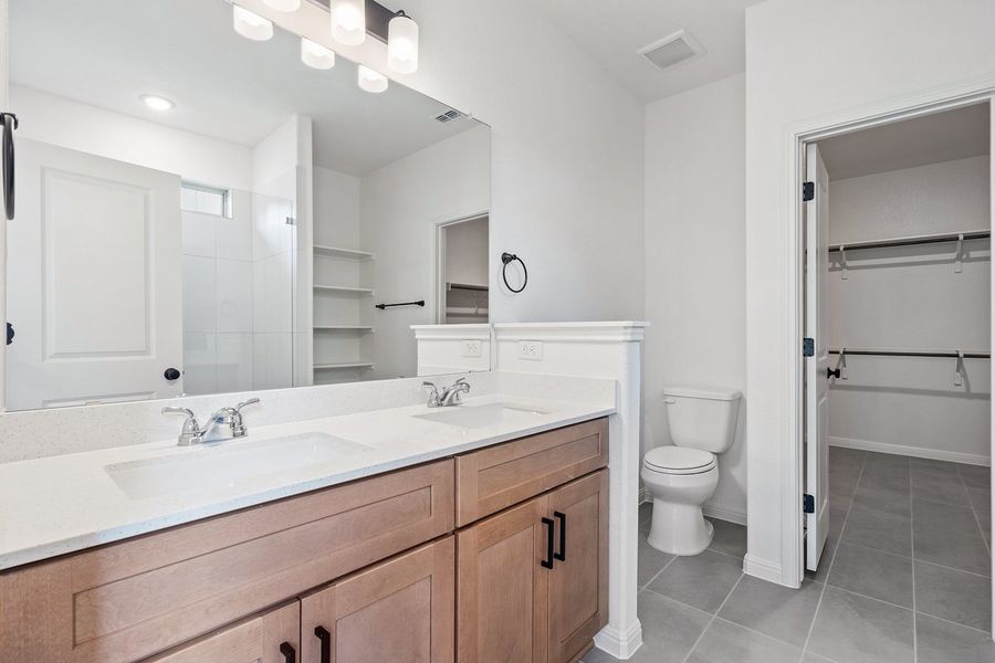 031_lb107767_773 031_lb107767_773