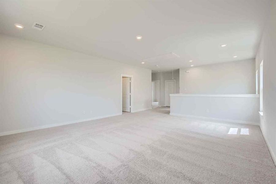 Spacious, unfurnished interior of a new home in Prestige Collection at Overland Grove, Forney (Image 22).