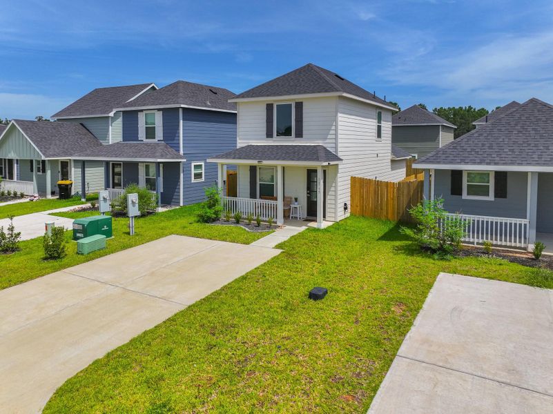 Tucked in a friendly front-porch-style community with small-town charm and city convenience Tucked in a friendly front-porch-style community with small-town charm and city convenience