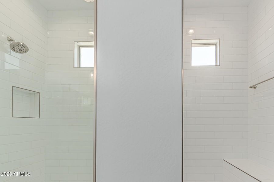 18 - Saddle 18 - Saddle