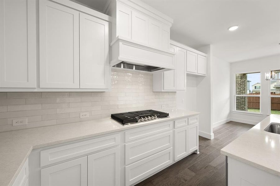 3710 Milwaukee- Kitchen-5