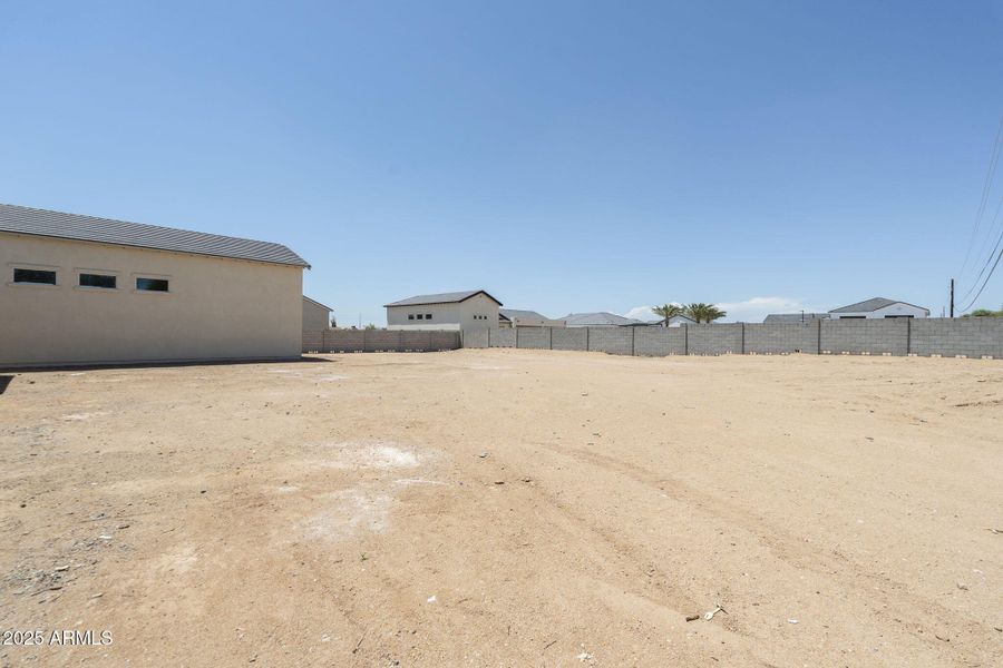 59-web-or-mls-77th-51