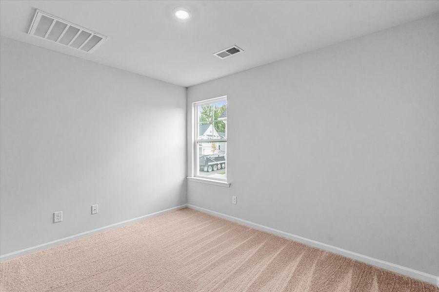 Spacious, unfurnished interior of a new home in Fieldstone, Lexington (Image 32). Spacious, unfurnished interior of a new home in Fieldstone, Lexington (Image 32).