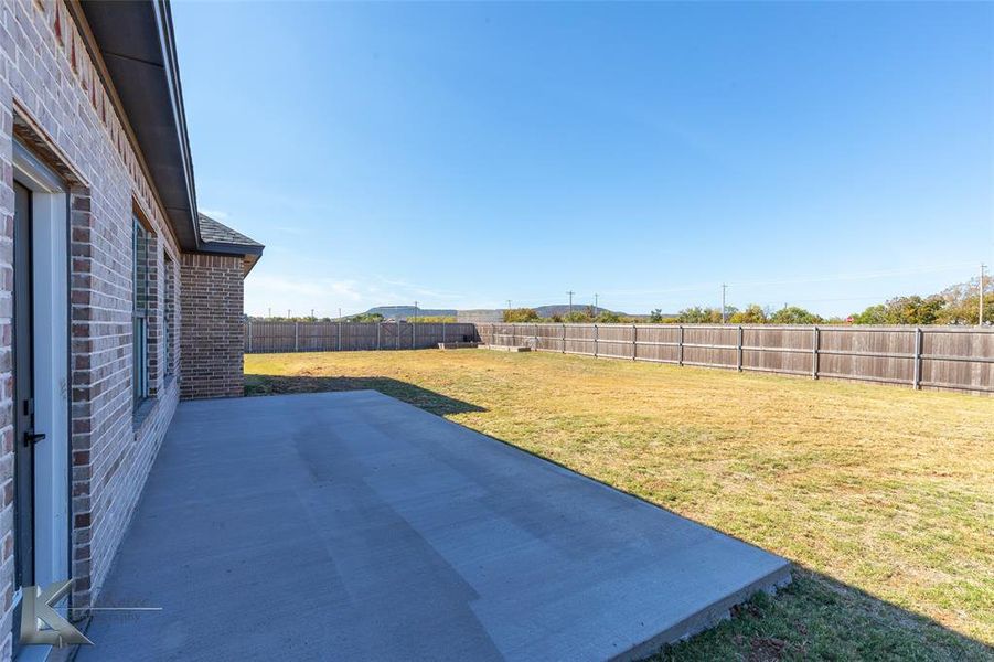 Exterior details and patio area of a home in , Abilene (Image 4).