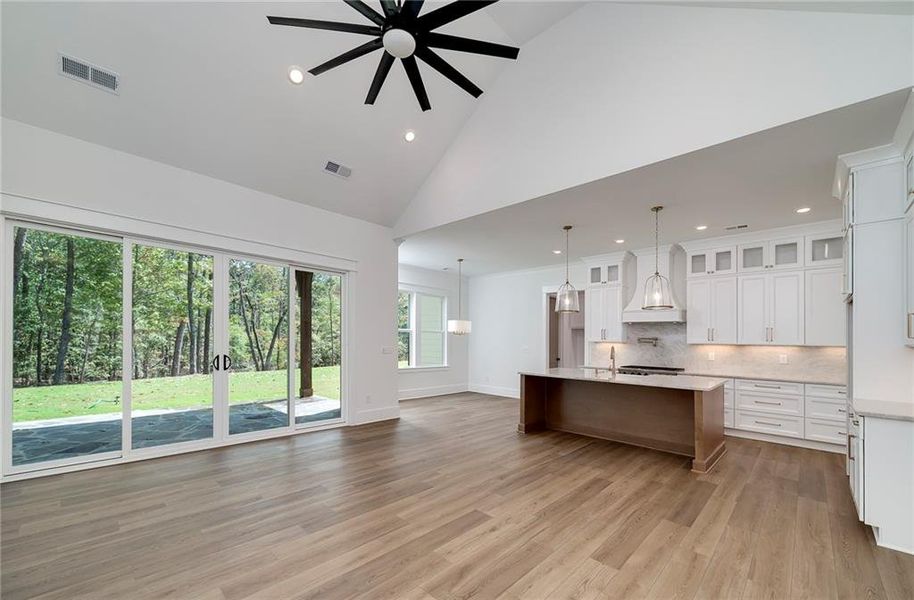 Image 27 of a home in .