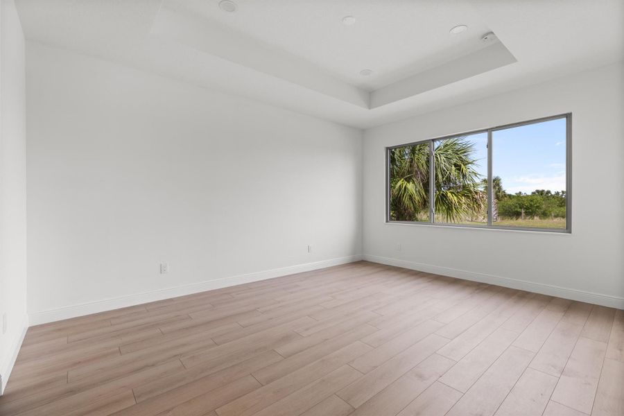 Spacious, unfurnished interior of a new home in , Okeechobee (Image 31). Spacious, unfurnished interior of a new home in , Okeechobee (Image 31).
