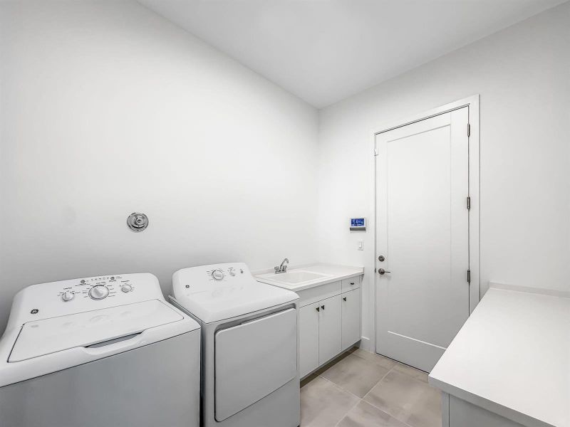 62-web-or-mls-JOY06475