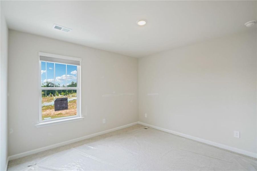 Spacious, unfurnished interior of a new home in Artisan Walk, Fairburn (Image 27).
