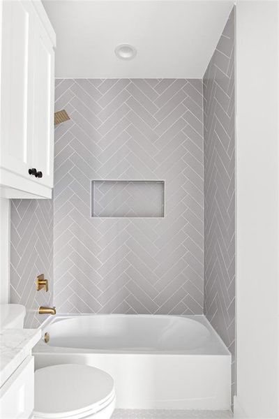 Furnished interior view inside a new home in , Dallas (Image 30).