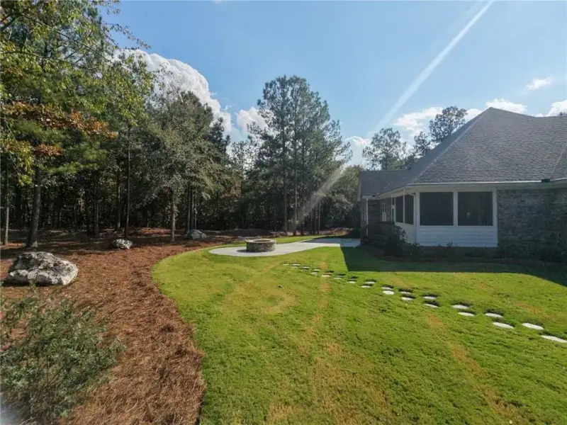 Image 72 of a home in .