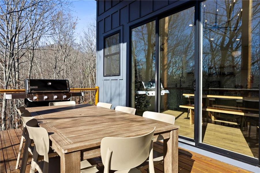 Exterior details and patio area of a home in , Blue Ridge (Image 33).