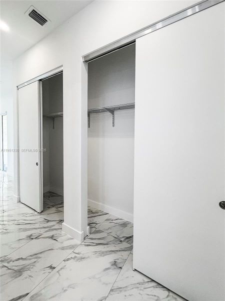 Spacious, unfurnished interior of a new home in , Port St. Lucie (Image 44).