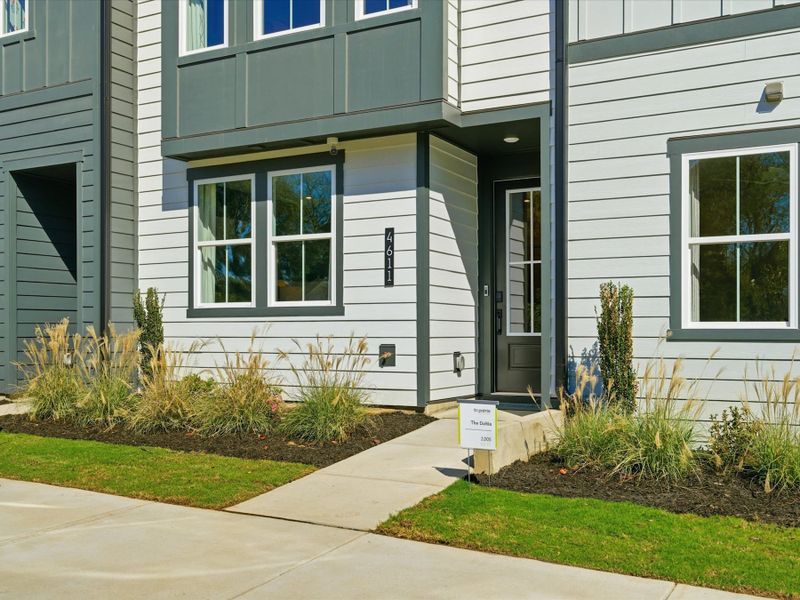 Representative exterior details of a home built from the Dahlia by Tri Pointe Homes in Bellflower, Charlotte (Image 4).
