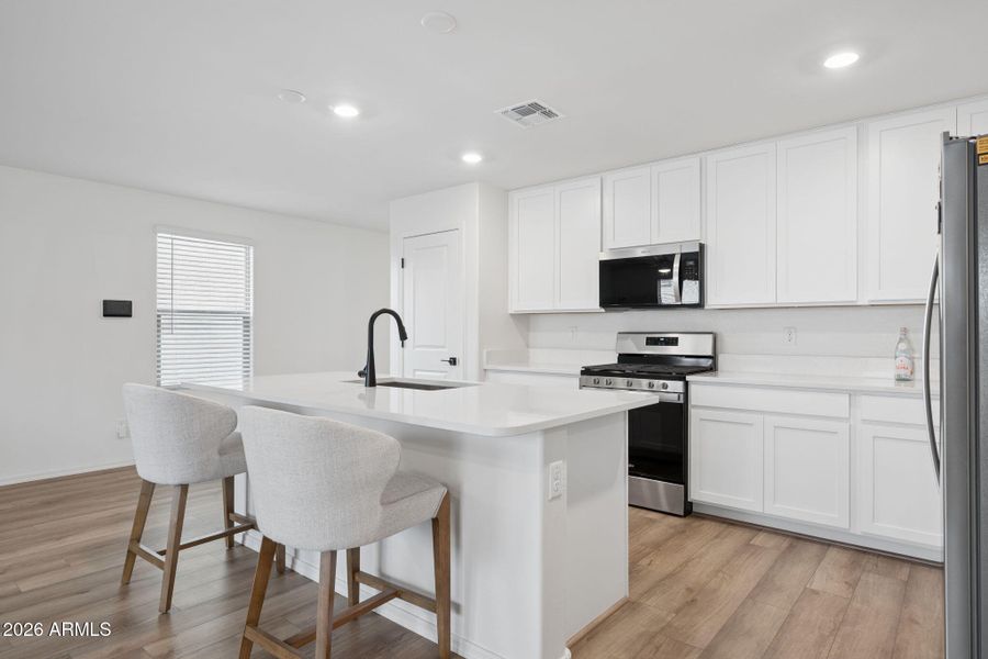 6-web-or-mls-36446-w-san-ildefanso-ave