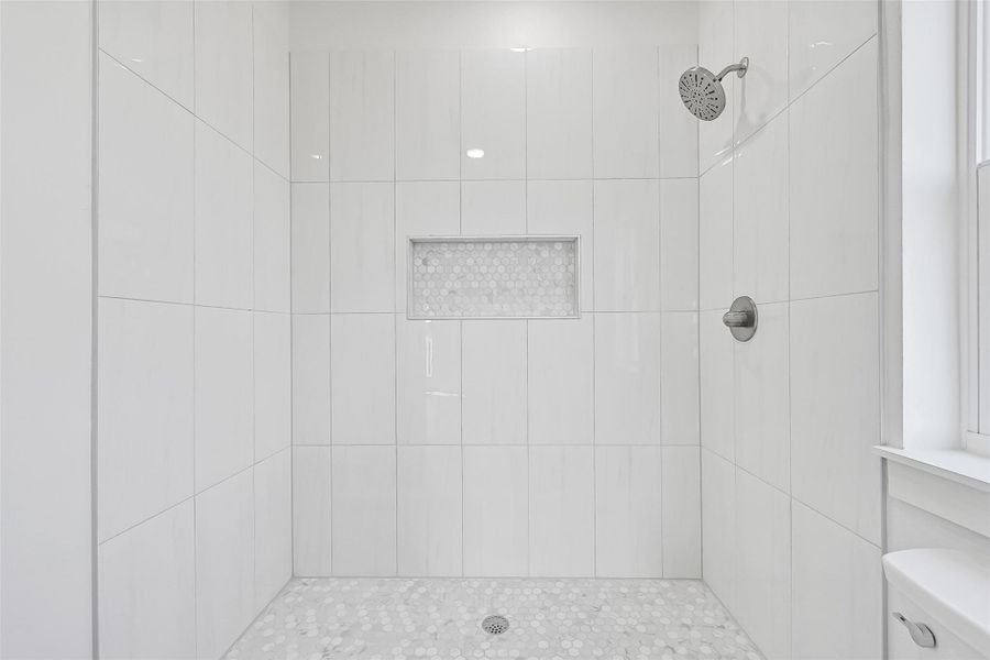 Image 37 of a home in .