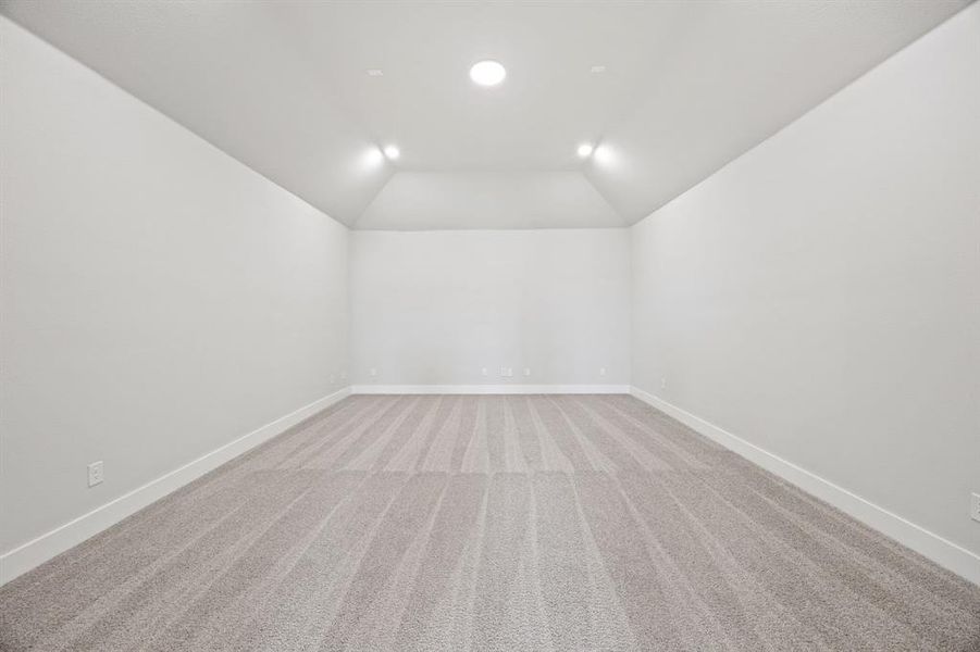 Spacious, unfurnished interior of a new home in Chatham Reserve, Providence Village (Image 15).