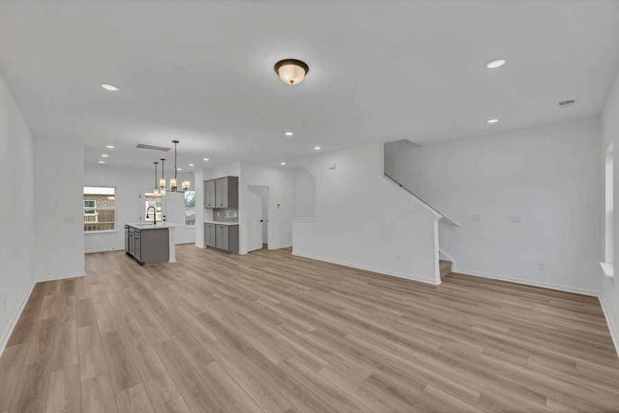 Spacious, unfurnished interior of a new home in Sweetbriar Place, Lebanon (Image 12). Spacious, unfurnished interior of a new home in Sweetbriar Place, Lebanon (Image 12).