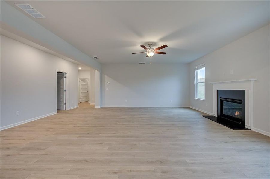 Spacious, unfurnished interior of a new home in Grandview at Millers Mill, Stockbridge (Image 21). Spacious, unfurnished interior of a new home in Grandview at Millers Mill, Stockbridge (Image 21).