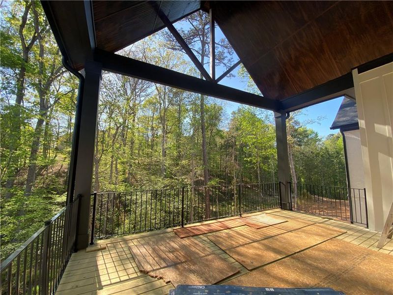 Exterior details and patio area of a home in , Acworth (Image 3).