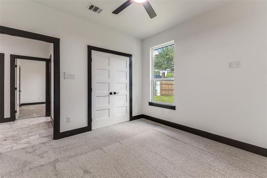 Spacious, unfurnished interior of a new home in , Kemp (Image 22).