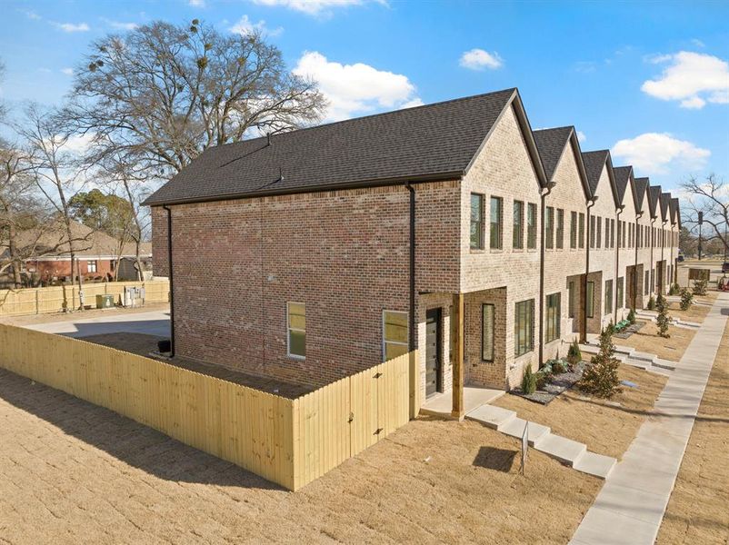Exterior details and patio area of a home in , Mount Pleasant (Image 3).