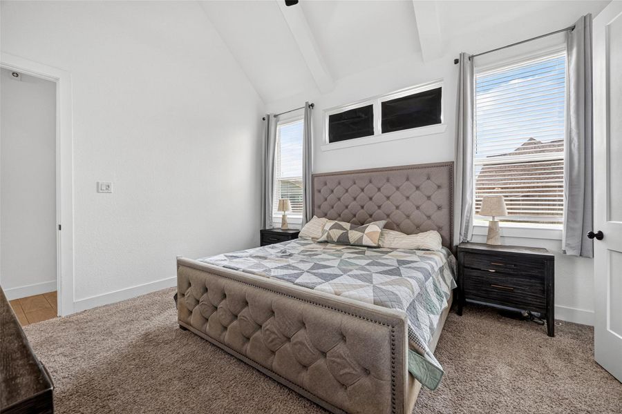 Furnished interior view inside a new home in , Iowa Colony (Image 10).