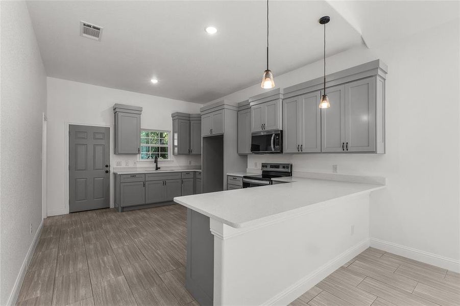 Furnished interior view inside a new home in , Fort Worth (Image 4).
