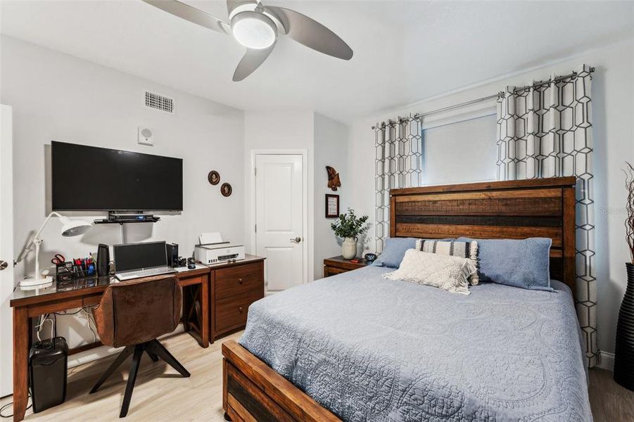 Furnished interior view inside a new home in , Largo (Image 29).
