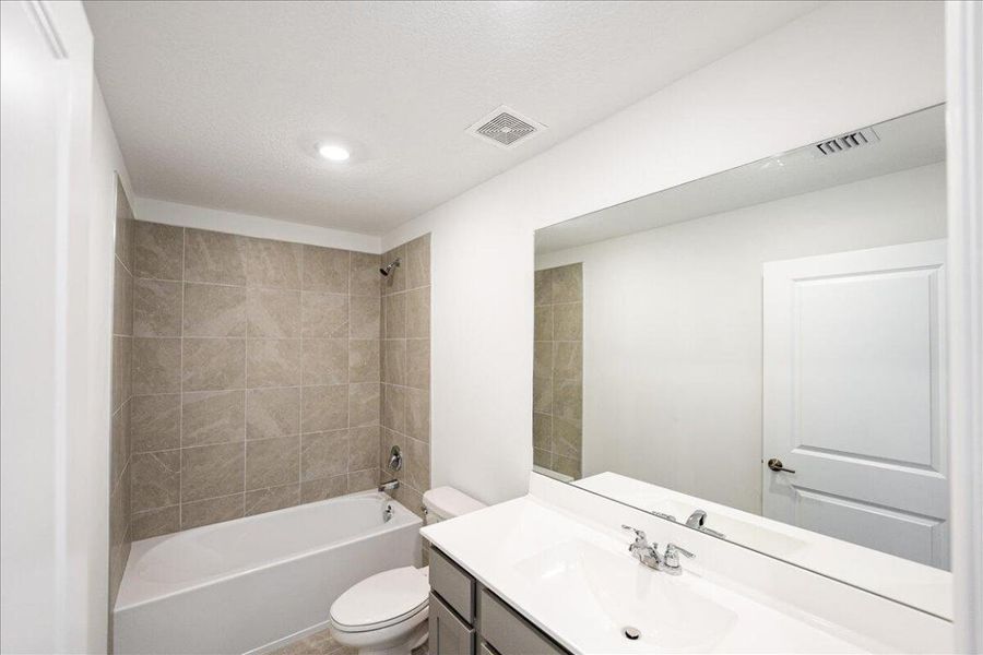 18-6330 Windwood-0517