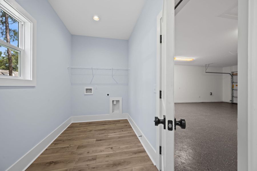 Spacious, unfurnished interior of a new home in , Johns Island (Image 24).